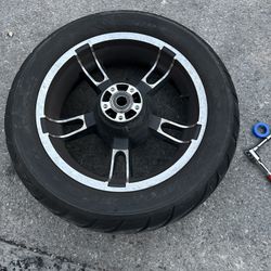 Haley Street Glide Wheel And Tire