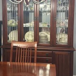 Glass cabinet 