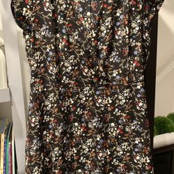 Women’s Dress - Size L