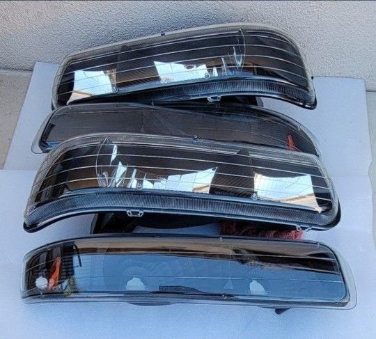 99-02 Chevrolet Silverado 00-06 Tahoe Suburban Headlights Luces Focos Faros Faroles Micas Chevy