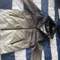 Zara’s Boys Windbreaker 