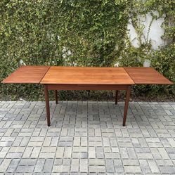 Vintage Danish Modern Teak Draw Leaf Dining Table with Tapered Legs