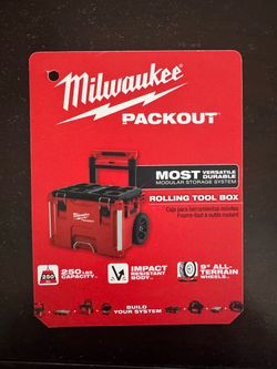 MILWAUKEE PACKOUT / ROLLING  STACKABLE TOOL BOX