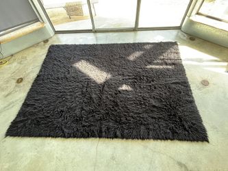 Black Flokati Rug