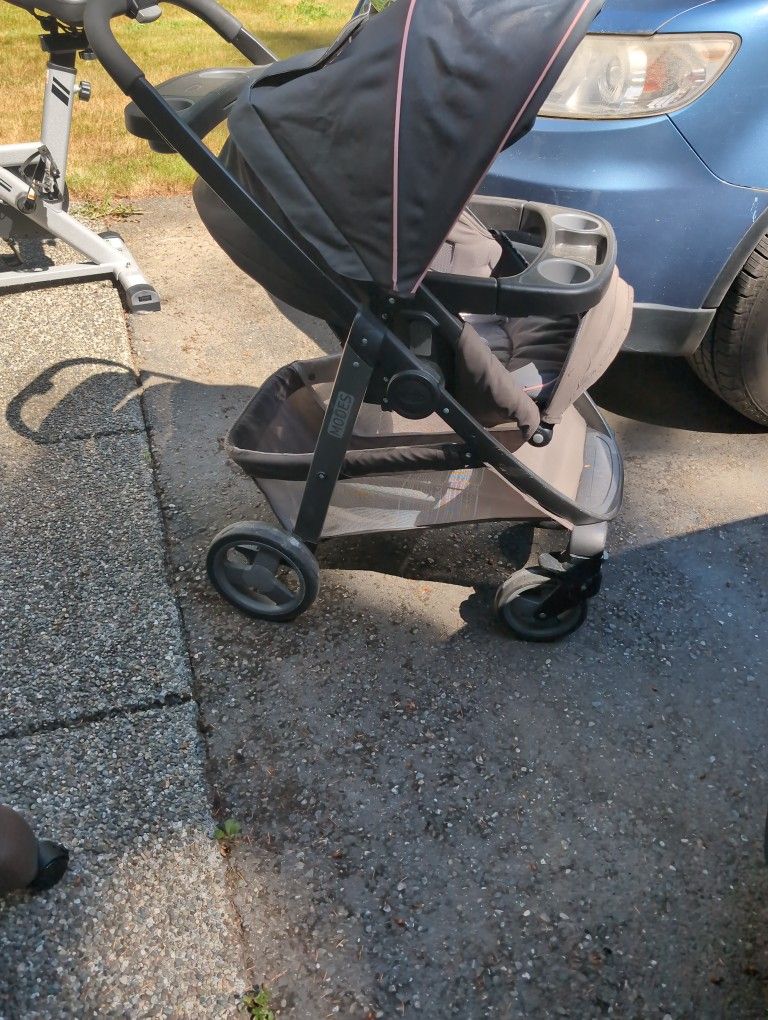 Free Graco Modes Stroller