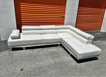 Sectional sofa