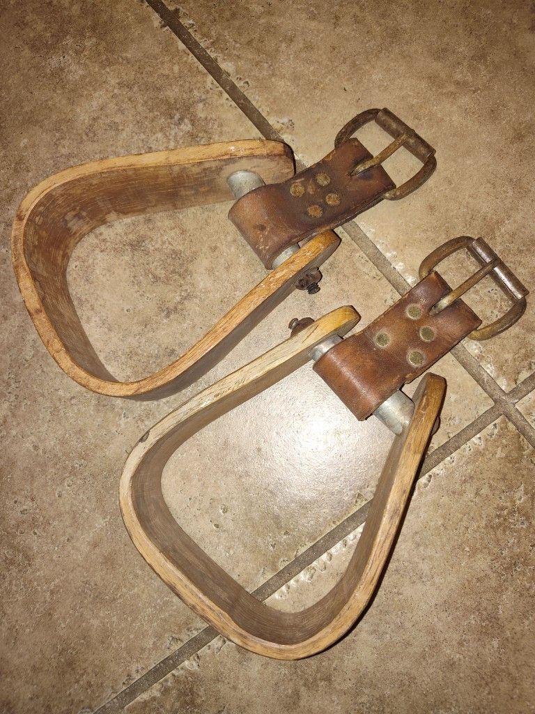 Vintage Horse Stirrups 