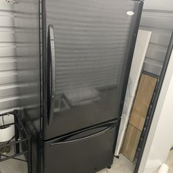 Ice Box Refrigerator 