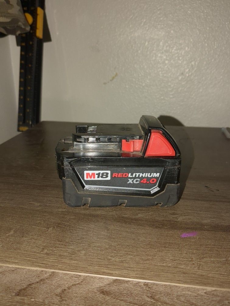 Milwaukee Battery (M18 -4.0 Amp Hr