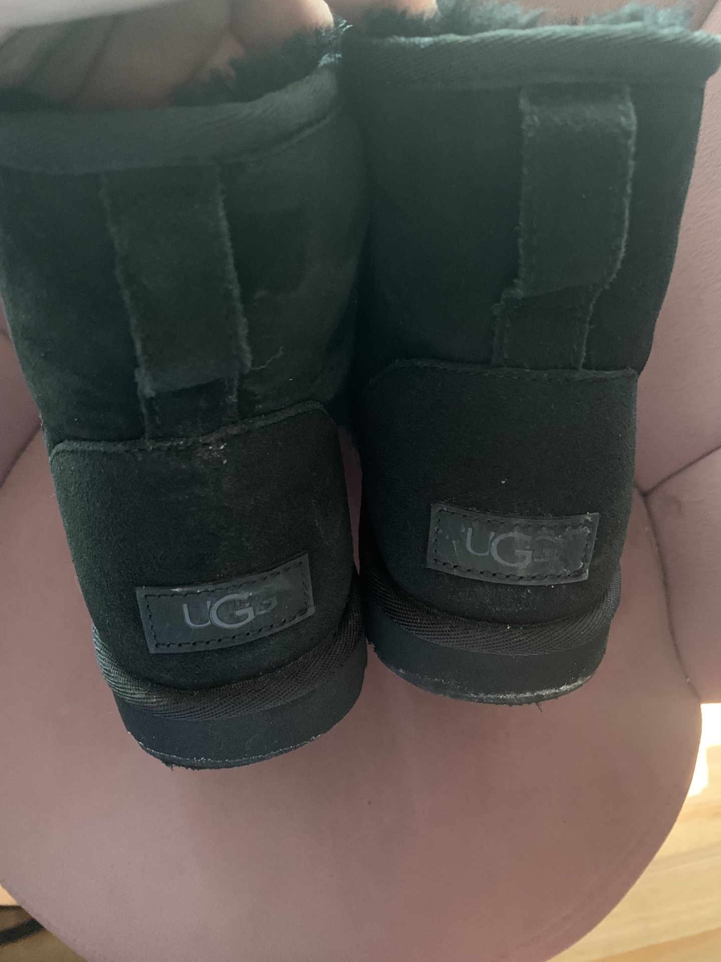 Ugg