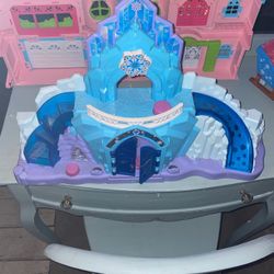 Frozen castle
