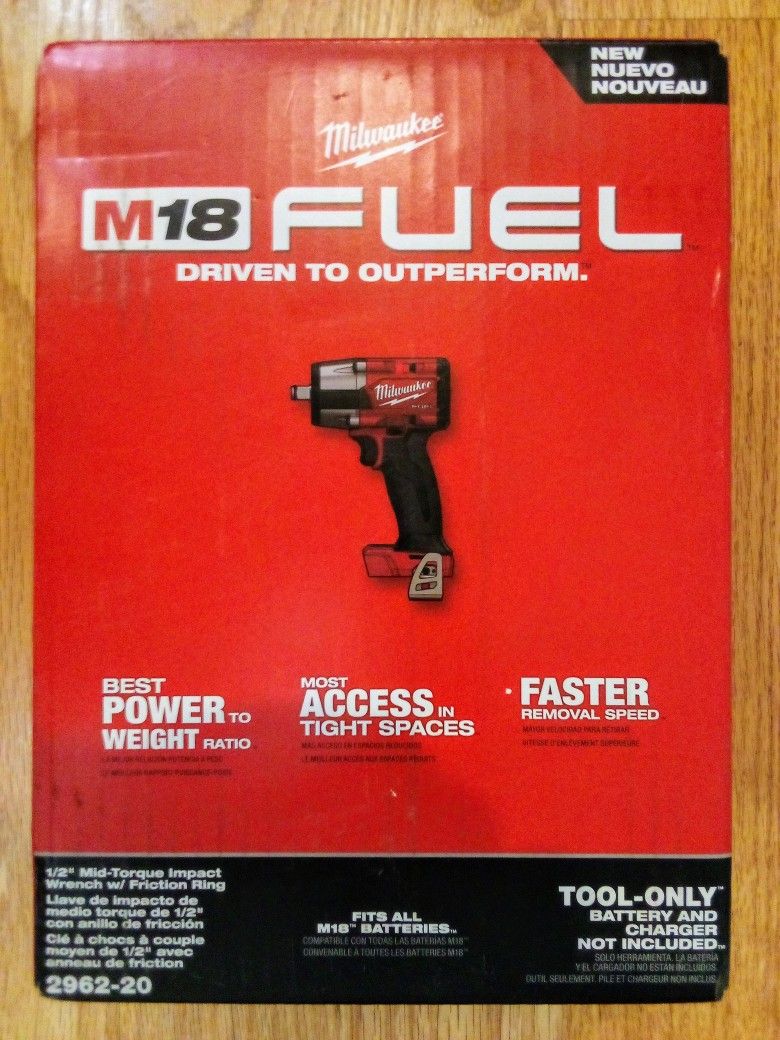 Milwaukee M18 Fuel 1/2" Mid Torque Impact Wrench