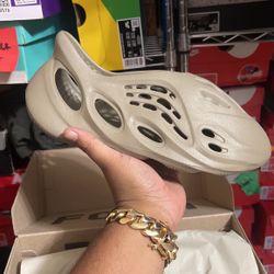 Adidas Yeezy Foam Runner Stone Taupe 