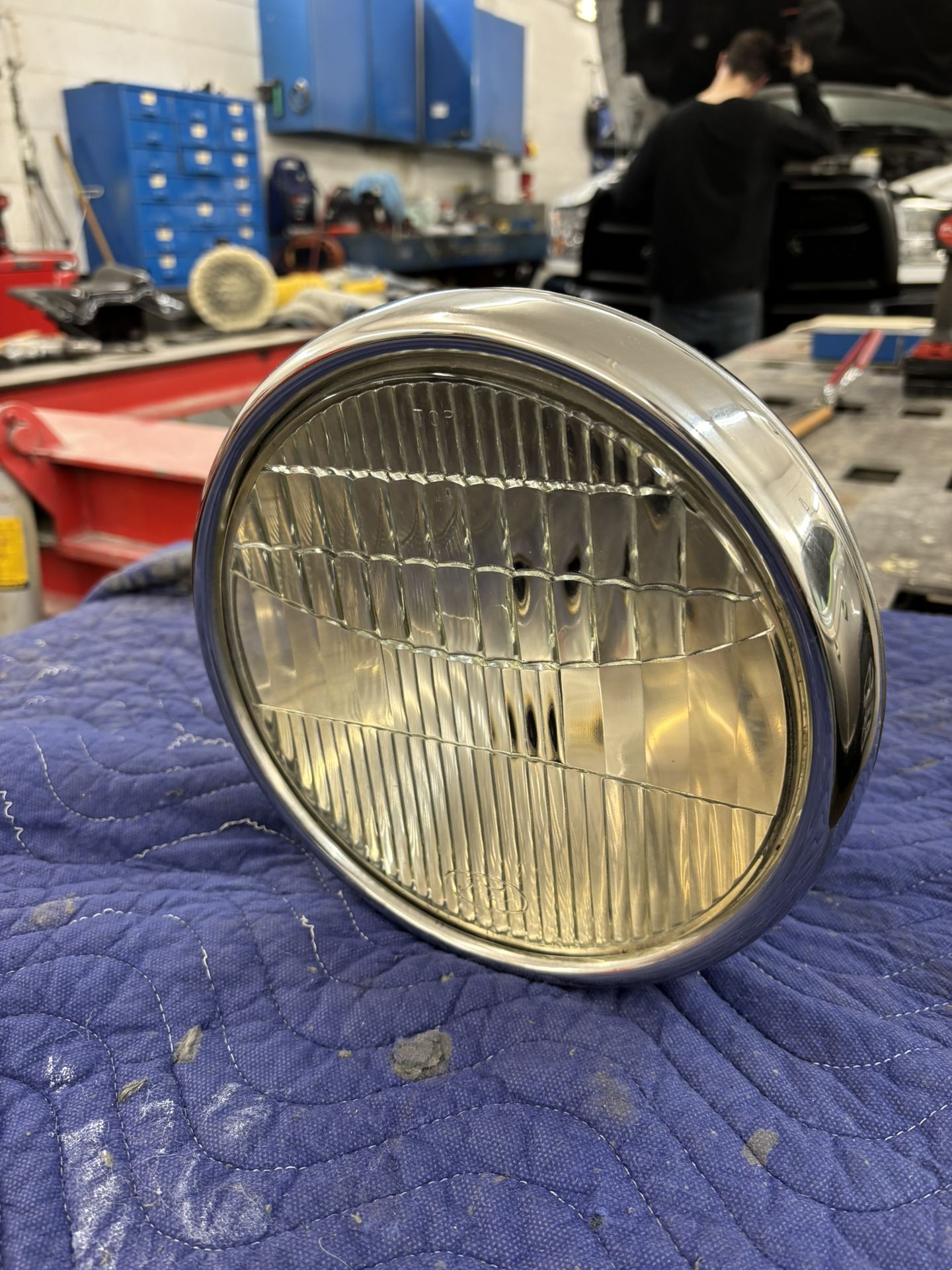 Model a two light headlights. Not perfect but really good shape.
