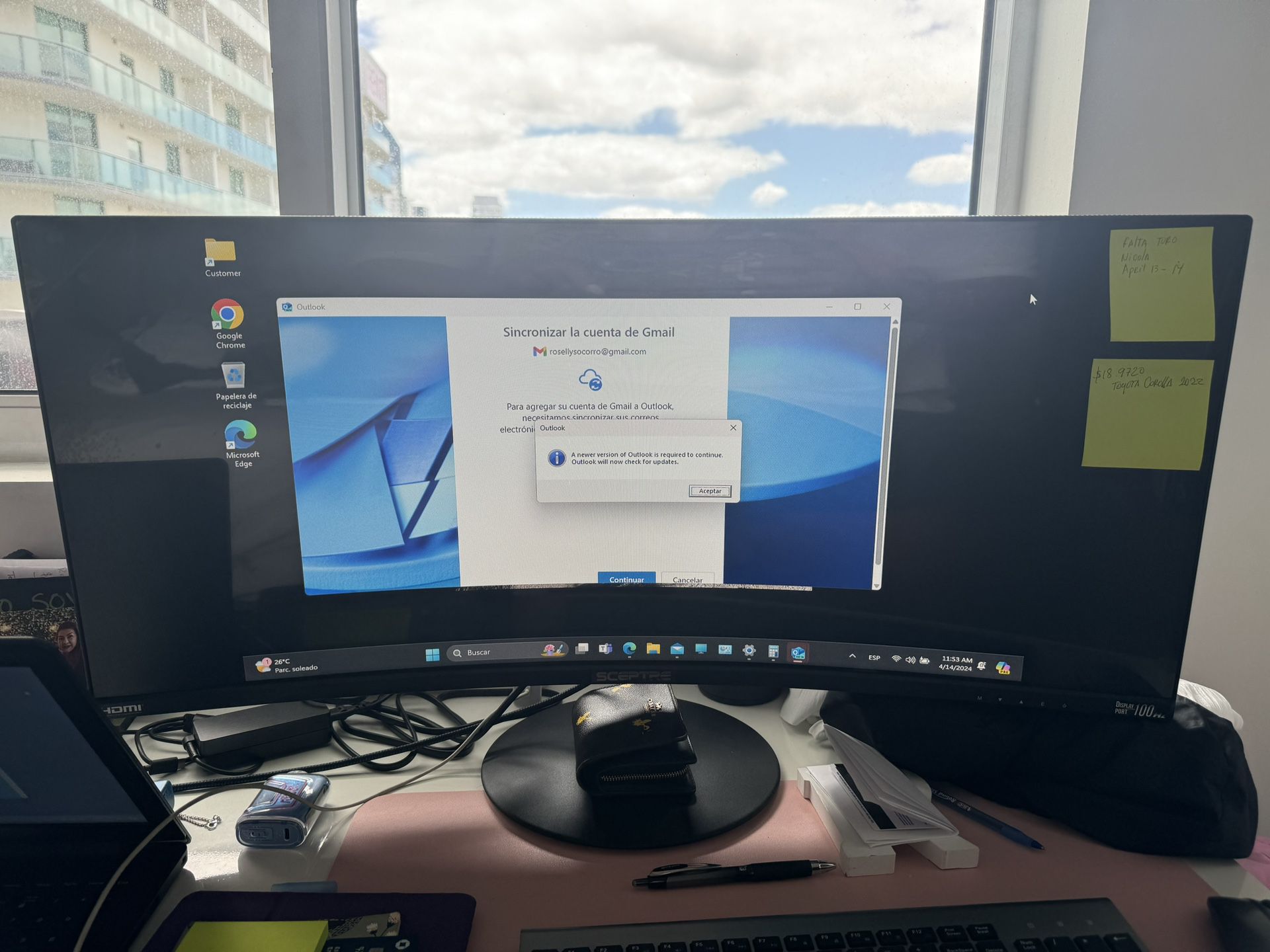 Monitor / Keyboard /mouse 