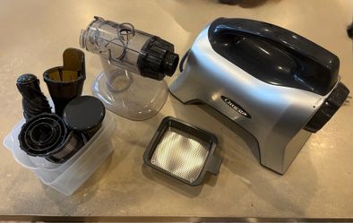 Omega Juicer
