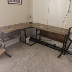 Corner Desk