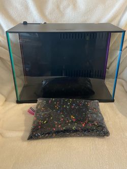 Top Fin Custom Colorflow / GLO 5 Gallon Aquarium / Fish Tank w/ built in filter. Includes glow rocks / gravel