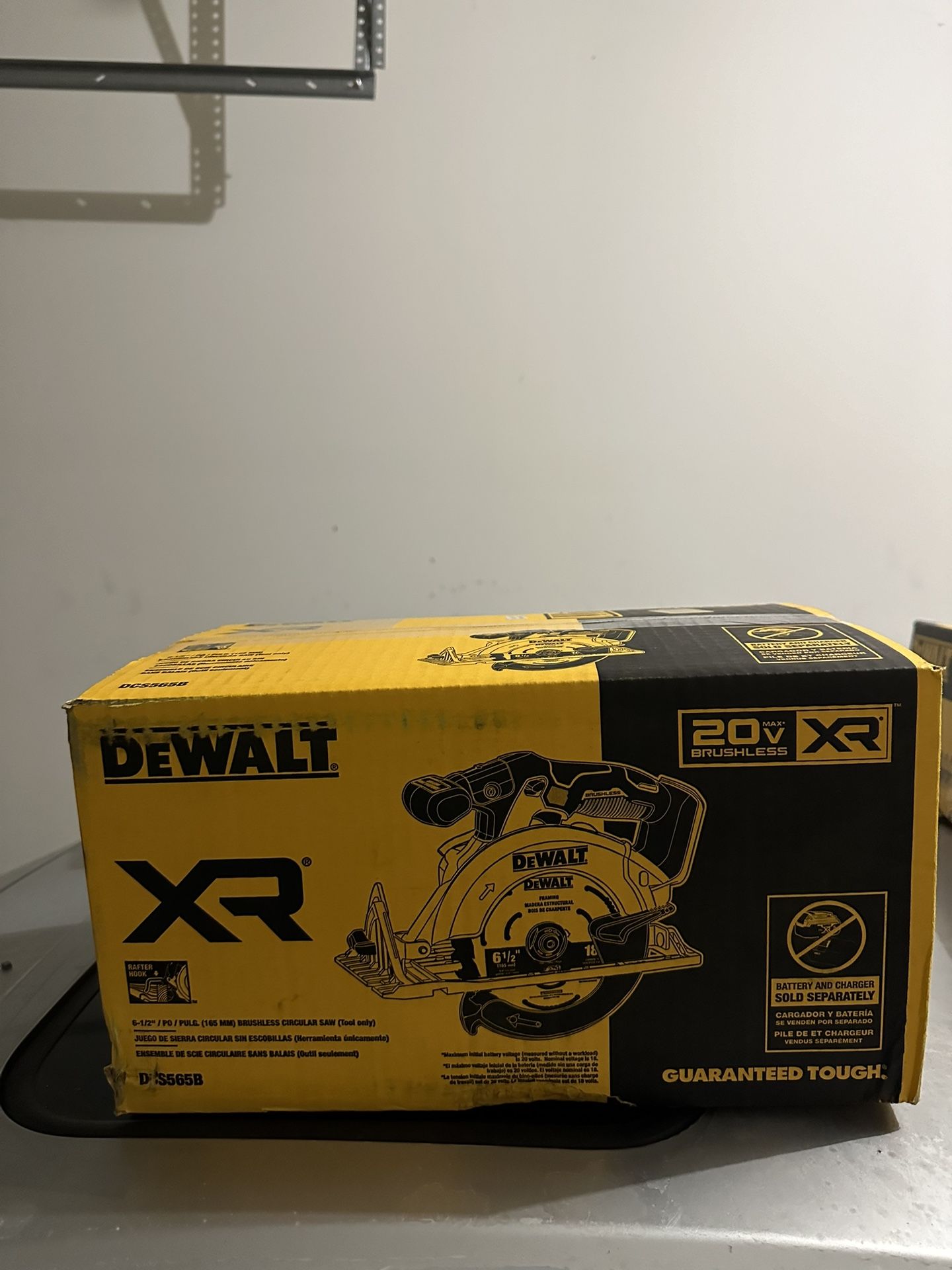 Sidewinder Circular Saw