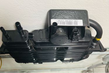 Genuine Ford EVAP Canister & Solenoid — 9E51-9E857-BC — New/Unused
