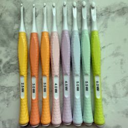 ERGONOMIC CROCHET, HOOK