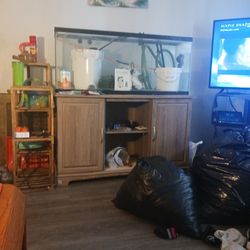 Moving Sale Best Offer 55 Gallon Tank And Stand Fish Tank Does Not Leak$75 Please Take It NO DELIVERY