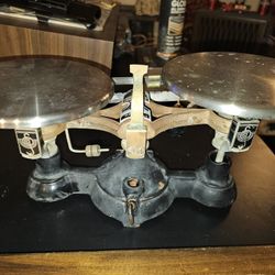 Antique Kilo Scale