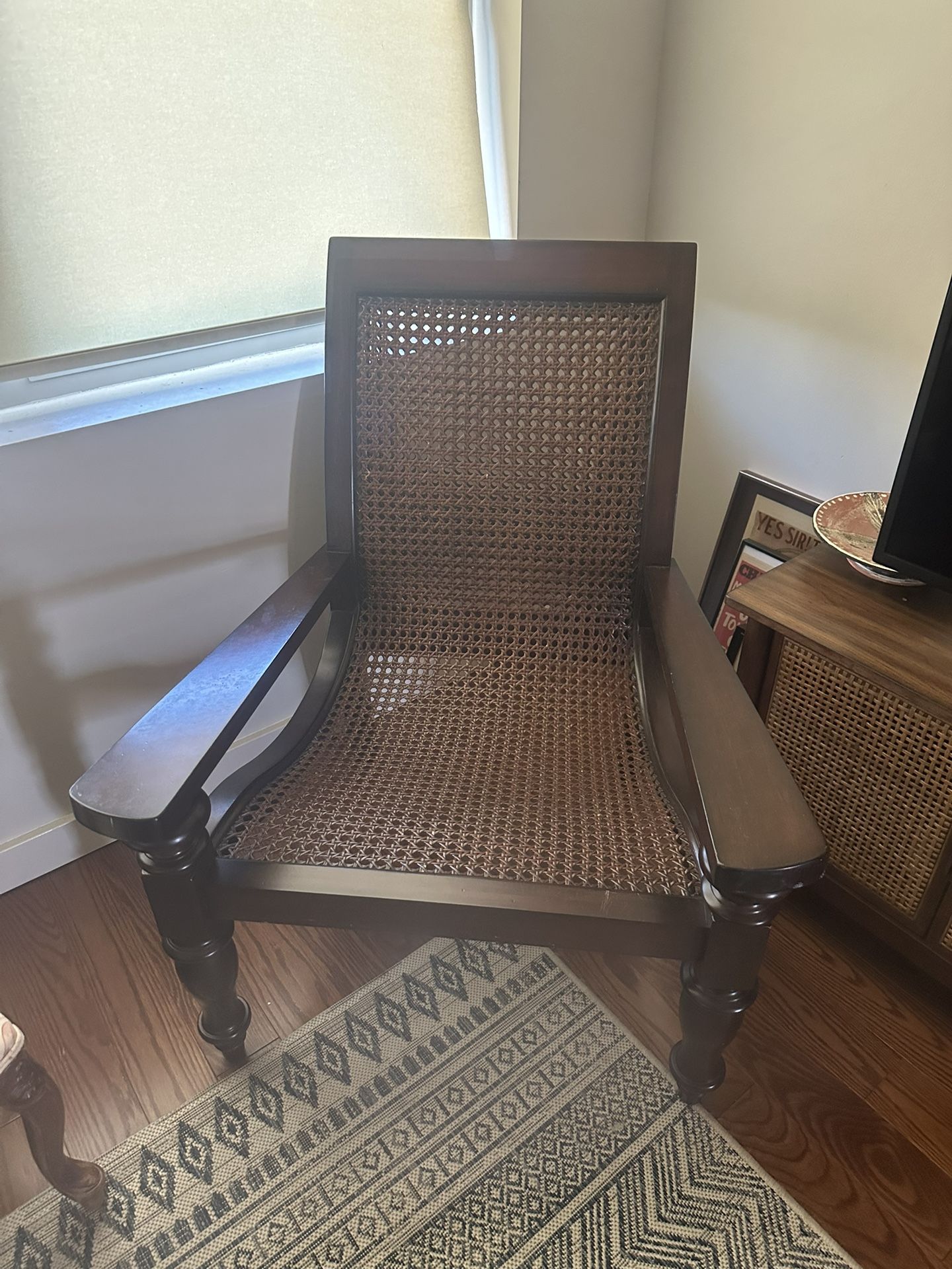 Oversized chair