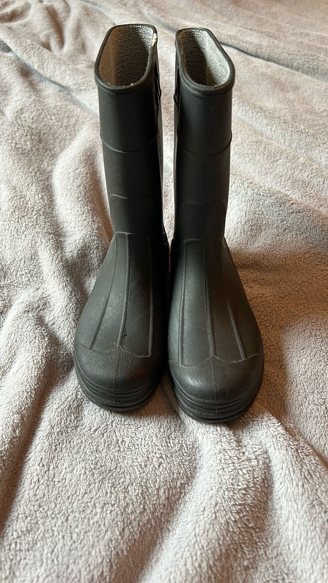 Kids Rain Boots Size 12