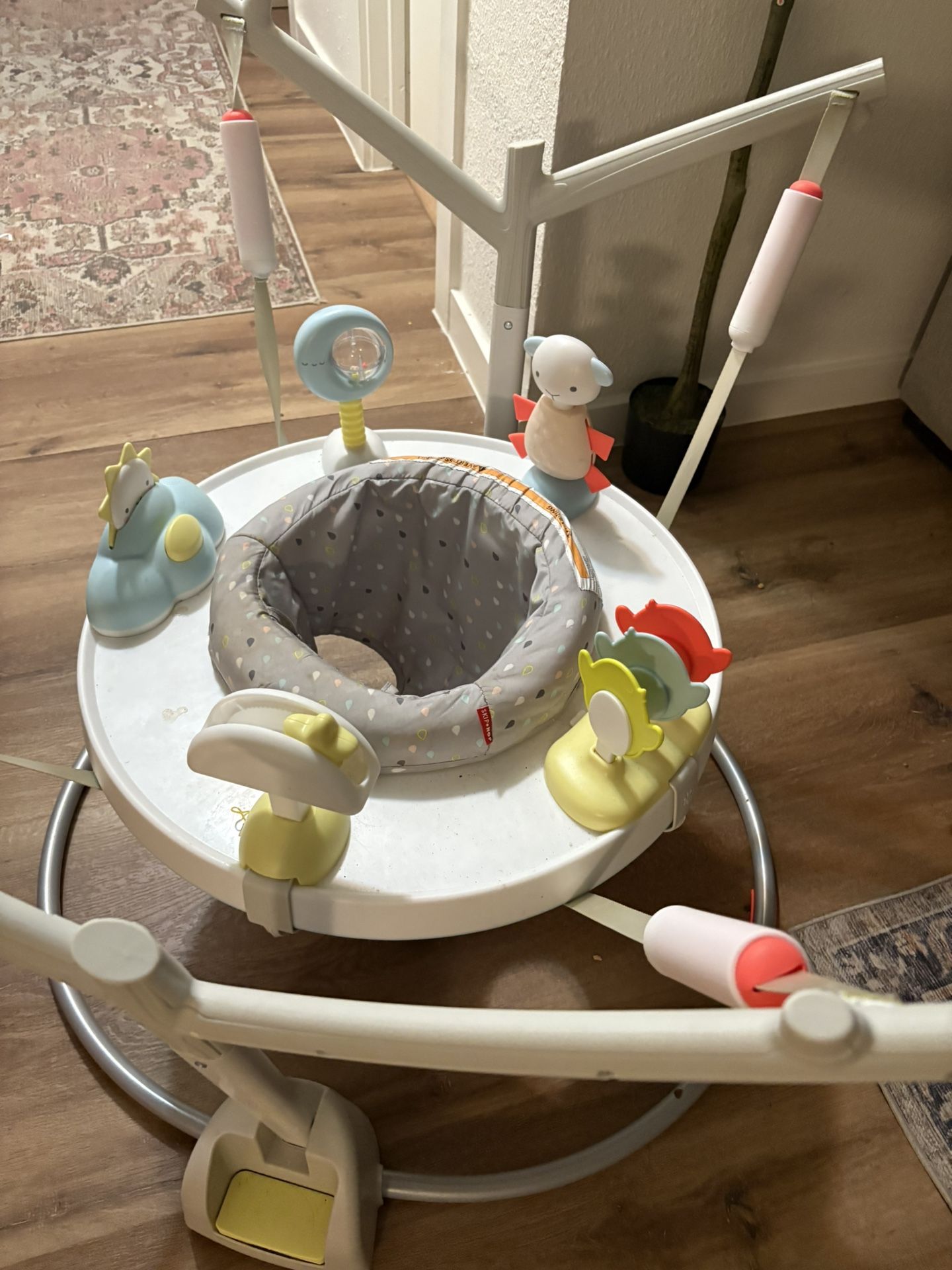 Skip hop Baby jumper