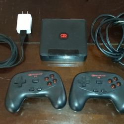 "MY ARCADE" CONSOLE WITH 2 WIRELESS CONTROLLERS 