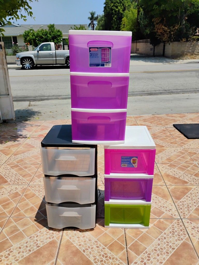 3 Plastic Drawers