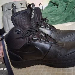 Nike Bootz