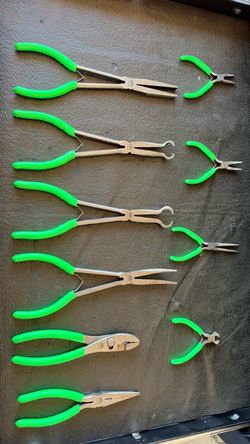 Mac tools green