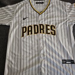 San Diego Padres Jackson Merrill Jersey In Medium