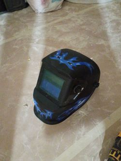 Welding helmet brand new used it once$20
