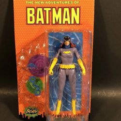 McFarlane Toys The New Adventures of Batman Classic TV Series Batgirl  Figure