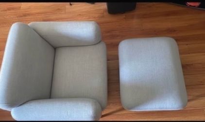 Lounge chair