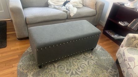 Storage ottoman