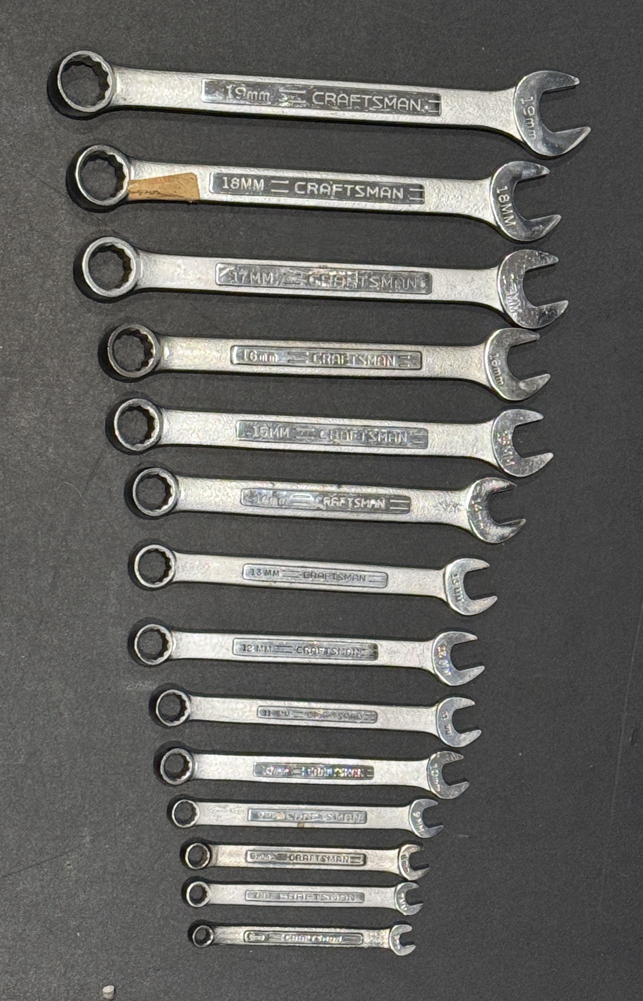 Craftsman USA 14 Piece 6mm - 19mm Metric 12 Point Combination Wrench Set. Up for sale is a Craftsman 14-piece metric combination wrench set, cover