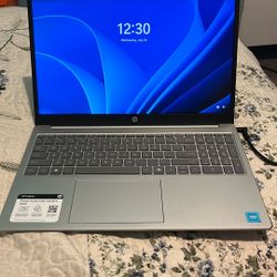 HP Laptop 15-fd0084wm