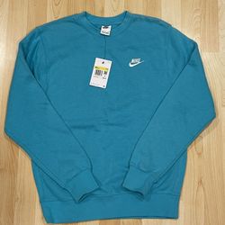 NWT Teal Nike Crewneck Sweater Men’s Size Small