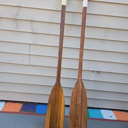 Pair Of 4ft Wood Oars