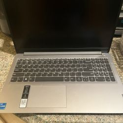 Lenovo Laptop Intel(R) UHD Graphics, 12th Gen Intel(R) Core(TM) i3-1215U