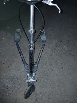 3 Wheeler Scooter (trikke 8) - Trades Welcome
