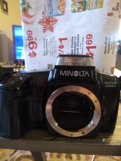 VINTAGE MINOLTA MAXXUM 5000i,,NO LENS..EXCELLENT CONDITION 