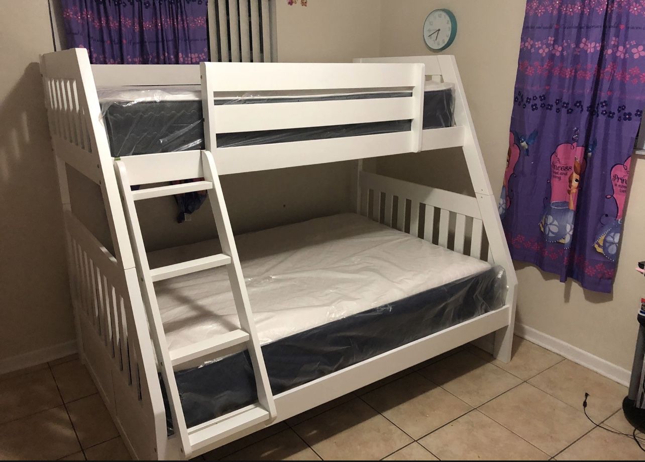Twin over full size bunk bed frame new in the box with the mattresses and free shipping