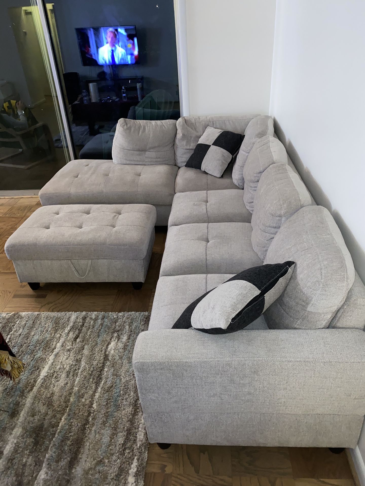 Sectional Couch - Grey with matching storage ottoman