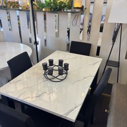 5pc Dining Room Table Set 