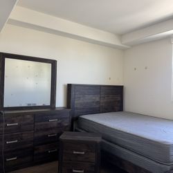 3 Piece Bedroom Set Mirror King Size Bed